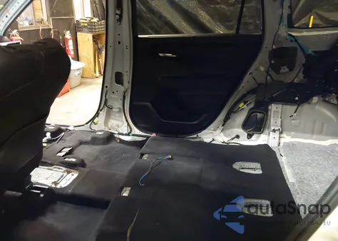 2023 Toyota Highlander Xle z USA, uszkodzony, nr VIN 5TDKDRBH9PS017312